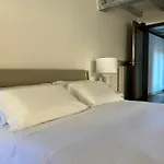 Hotel Frame