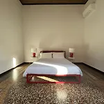 Frame Hotel 5*