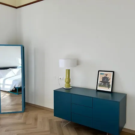 Frame Отель Болонья