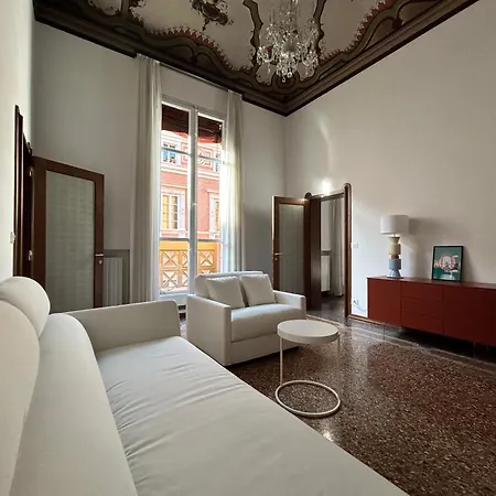 Frame 5* Bologna
