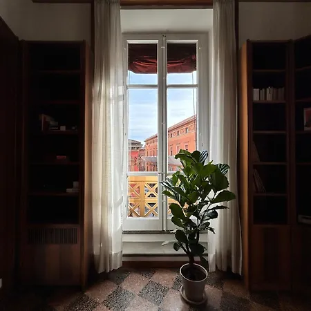 Frame Отель *