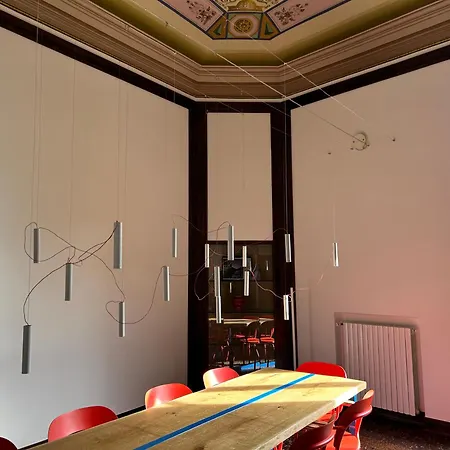 Frame Hotel