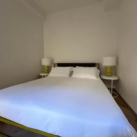 Hotel Frame
