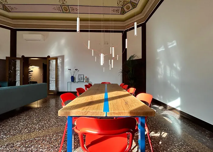 Frame 5* בולוניה