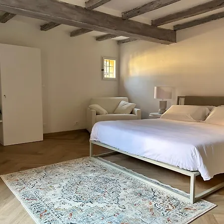 Frame Hotel Bolonia